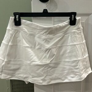 Meivso white athletic skirt
